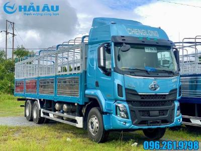 XE TẢI 3 CHÂN CẦU LÉT CHENGLONG H5 THÙNG BẠT 